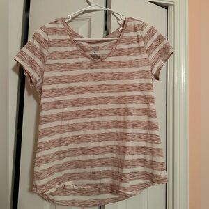 Sonoma Goods For Life Everyday Short Sleeve V-Neck Tee